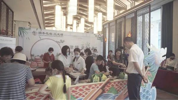 ��һ�ӵĶ��磬��һ�ӵľ�������